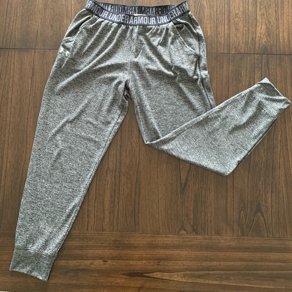 Under Armour Play Up Loose Heatgear Jogger Pant - Picture 3 of 8